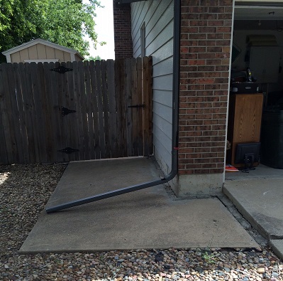 cracked concrete sidewalk